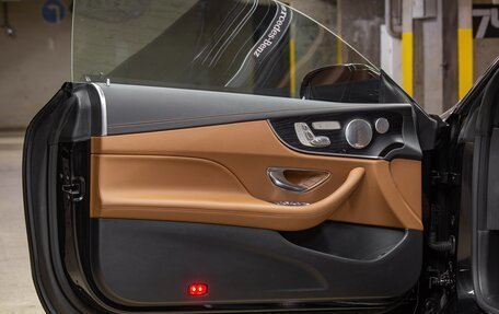 Mercedes-Benz E-Класс, 2019 год, 4 299 000 рублей, 12 фотография
