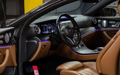 Mercedes-Benz E-Класс, 2019 год, 4 299 000 рублей, 9 фотография