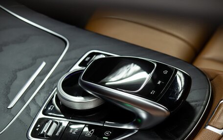 Mercedes-Benz E-Класс, 2019 год, 4 299 000 рублей, 23 фотография