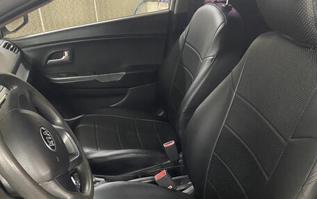 KIA Rio III рестайлинг, 2014 год, 890 000 рублей, 14 фотография