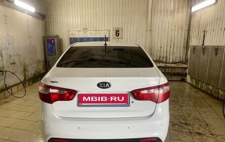 KIA Rio III рестайлинг, 2014 год, 890 000 рублей, 3 фотография