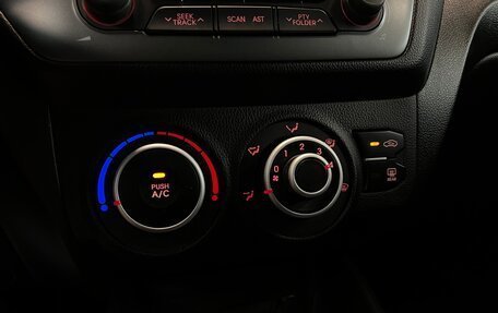 KIA Rio III рестайлинг, 2013 год, 920 000 рублей, 11 фотография