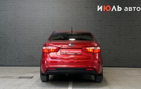KIA Rio III рестайлинг, 2013 год, 920 000 рублей, 6 фотография