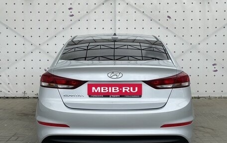 Hyundai Elantra VI рестайлинг, 2018 год, 1 515 000 рублей, 6 фотография