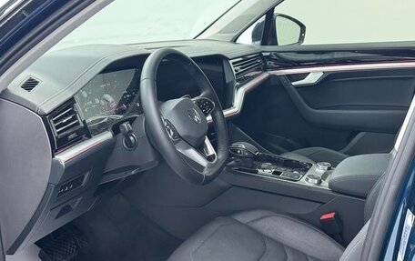 Volkswagen Touareg III, 2022 год, 5 100 333 рублей, 8 фотография