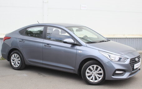 Hyundai Solaris II рестайлинг, 2017 год, 1 199 000 рублей, 4 фотография