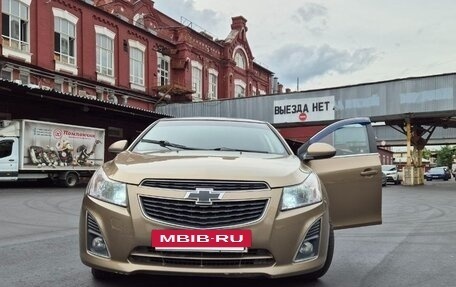 Chevrolet Cruze II, 2013 год, 1 114 000 рублей, 2 фотография
