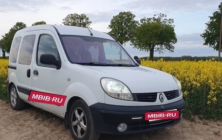 Renault Kangoo II рестайлинг, 2007 год, 595 000 рублей, 3 фотография