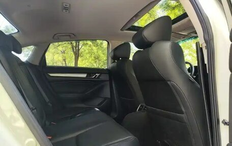 Honda Accord IX рестайлинг, 2020 год, 1 680 000 рублей, 13 фотография