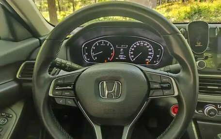 Honda Accord IX рестайлинг, 2020 год, 1 680 000 рублей, 10 фотография