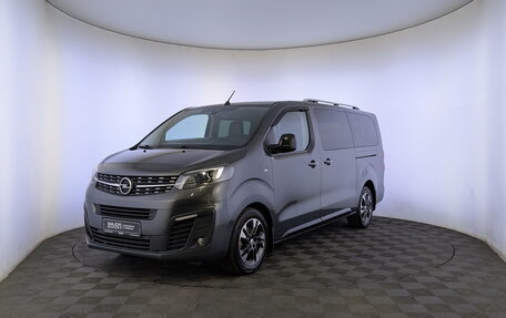 Opel Zafira Life I, 2021 год, 2 900 000 рублей, 1 фотография