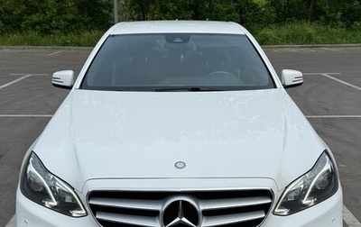Mercedes-Benz E-Класс, 2015 год, 2 500 000 рублей, 1 фотография