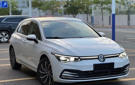 Volkswagen Golf VIII, 2021 год, 1 451 000 рублей, 3 фотография