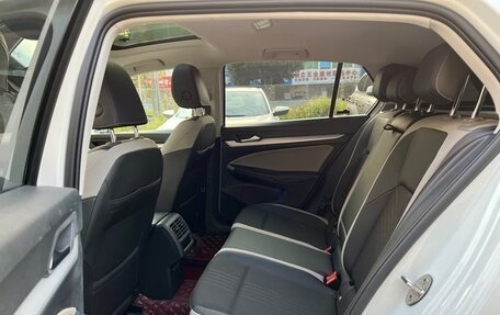 Volkswagen Golf VIII, 2021 год, 1 451 000 рублей, 12 фотография