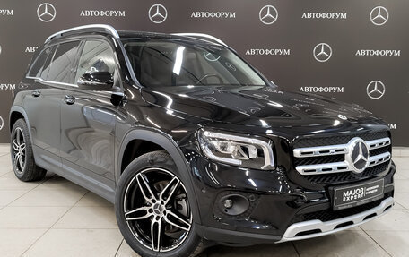 Mercedes-Benz GLB, 2021 год, 3 680 000 рублей, 3 фотография