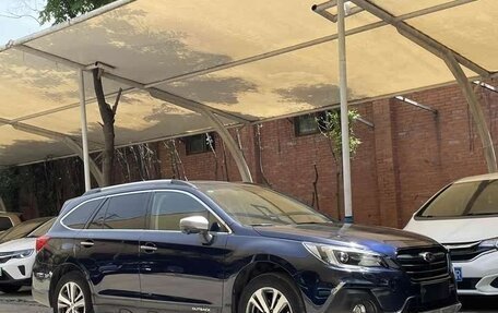 Subaru Outback IV рестайлинг, 2021 год, 2 558 000 рублей, 2 фотография