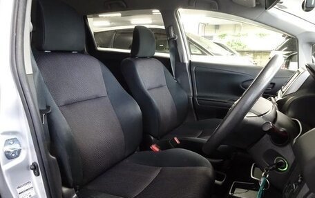Honda Vezel, 2017 год, 1 238 000 рублей, 13 фотография