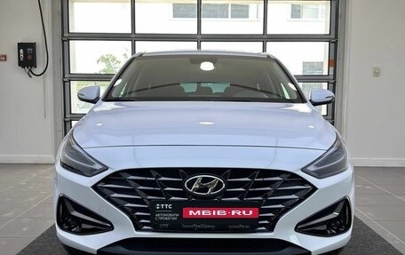 Hyundai i30 III, 2023 год, 3 080 000 рублей, 2 фотография
