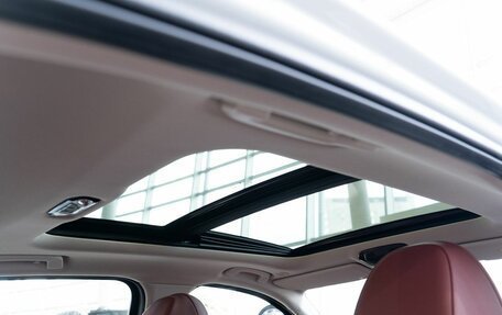 BMW 3 серия, 2024 год, 6 490 000 рублей, 13 фотография