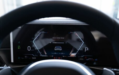 BMW 3 серия, 2024 год, 6 490 000 рублей, 26 фотография