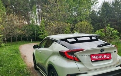 Toyota C-HR I рестайлинг, 2019 год, 2 150 000 рублей, 1 фотография