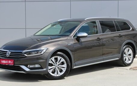 Volkswagen Passat B8 рестайлинг, 2017 год, 2 590 000 рублей, 1 фотография