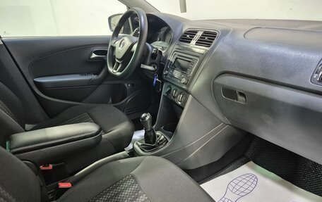 Volkswagen Polo VI (EU Market), 2016 год, 1 056 000 рублей, 12 фотография