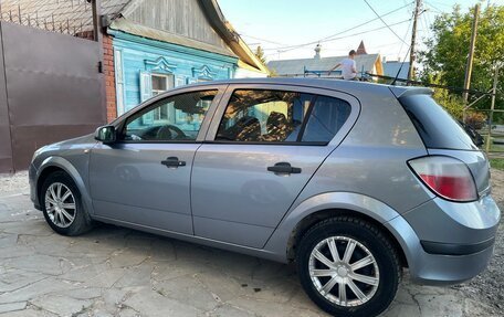 Opel Astra H, 2004 год, 365 000 рублей, 2 фотография