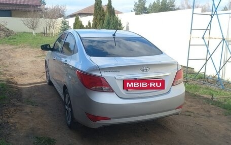 Hyundai Solaris II рестайлинг, 2016 год, 950 000 рублей, 4 фотография