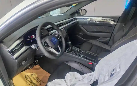 Volkswagen Passat CC, 2025 год, 3 740 000 рублей, 7 фотография