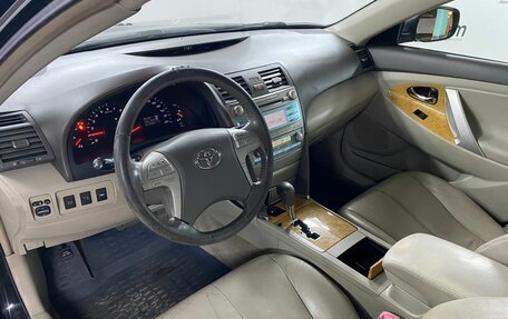 Toyota Camry, 2007 год, 899 000 рублей, 10 фотография