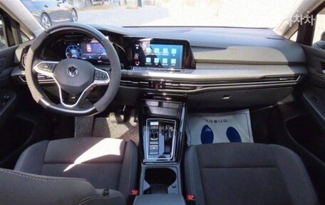 Volkswagen Golf VIII, 2023 год, 3 500 000 рублей, 5 фотография