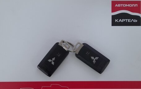 Mitsubishi Outlander III рестайлинг 3, 2018 год, 1 876 000 рублей, 17 фотография