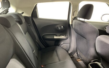 Nissan Juke II, 2011 год, 899 000 рублей, 17 фотография
