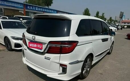 Honda Elysion, 2021 год, 2 940 000 рублей, 10 фотография