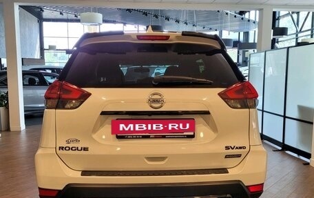 Nissan Rogue II, 2018 год, 2 150 000 рублей, 3 фотография