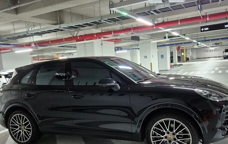 Porsche Cayenne III, 2022 год, 7 990 000 рублей, 2 фотография