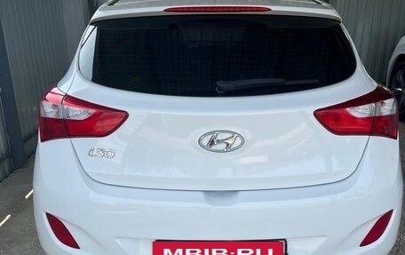 Hyundai i30 II рестайлинг, 2013 год, 850 000 рублей, 13 фотография