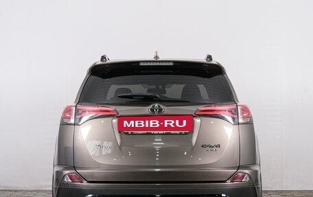 Toyota RAV4, 2019 год, 3 399 000 рублей, 5 фотография