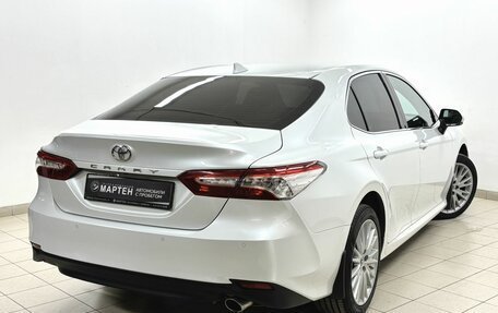 Toyota Camry, 2022 год, 3 699 000 рублей, 4 фотография