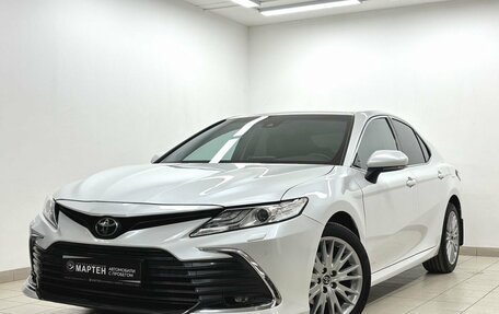 Toyota Camry, 2022 год, 3 699 000 рублей, 7 фотография