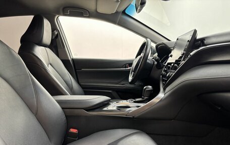Toyota Camry, 2022 год, 3 699 000 рублей, 12 фотография