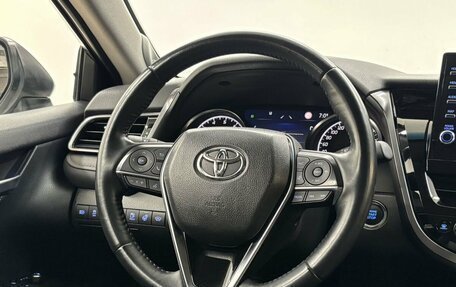 Toyota Camry, 2022 год, 3 699 000 рублей, 18 фотография