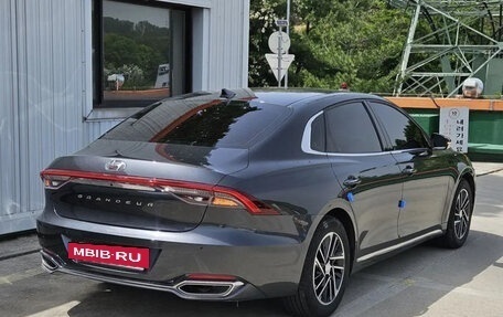 Hyundai Grandeur, 2022 год, 2 400 000 рублей, 3 фотография