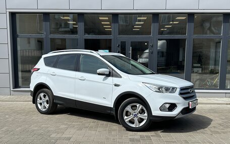 Ford Kuga III, 2018 год, 1 650 000 рублей, 2 фотография