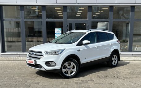 Ford Kuga III, 2018 год, 1 650 000 рублей, 3 фотография