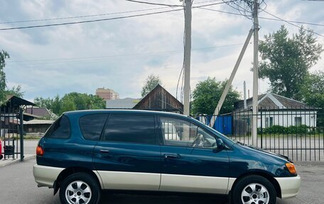 Toyota Ipsum II, 1999 год, 699 999 рублей, 5 фотография