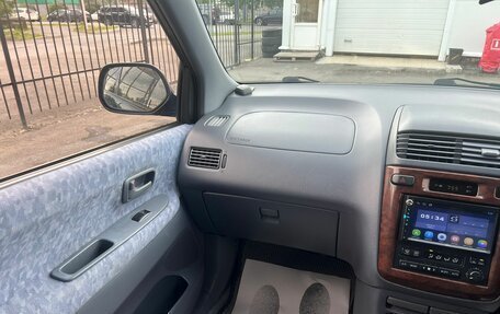 Toyota Ipsum II, 1999 год, 699 999 рублей, 17 фотография