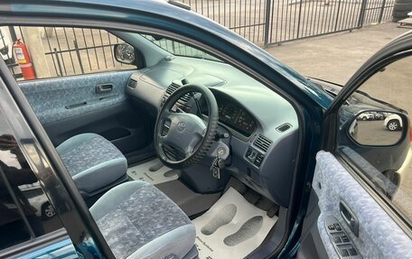 Toyota Ipsum II, 1999 год, 699 999 рублей, 15 фотография