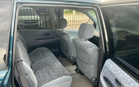 Toyota Ipsum II, 1999 год, 699 999 рублей, 14 фотография